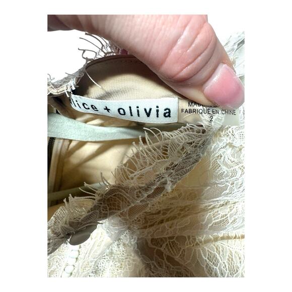 ALICE + OLIVIA WOMENS 2 RHEBA RUFFLE LACE BLOUSE CREAM IVORY BEIGE COQUETTE - Picture 3 of 7